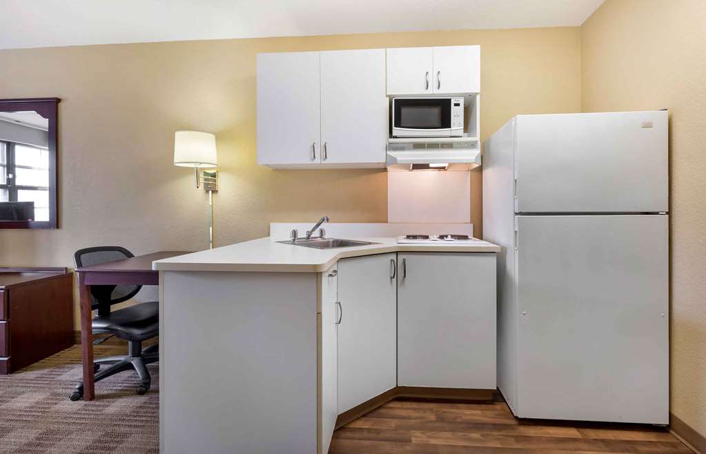 Extended Stay America Suites Austin Round Rock South - photo 14