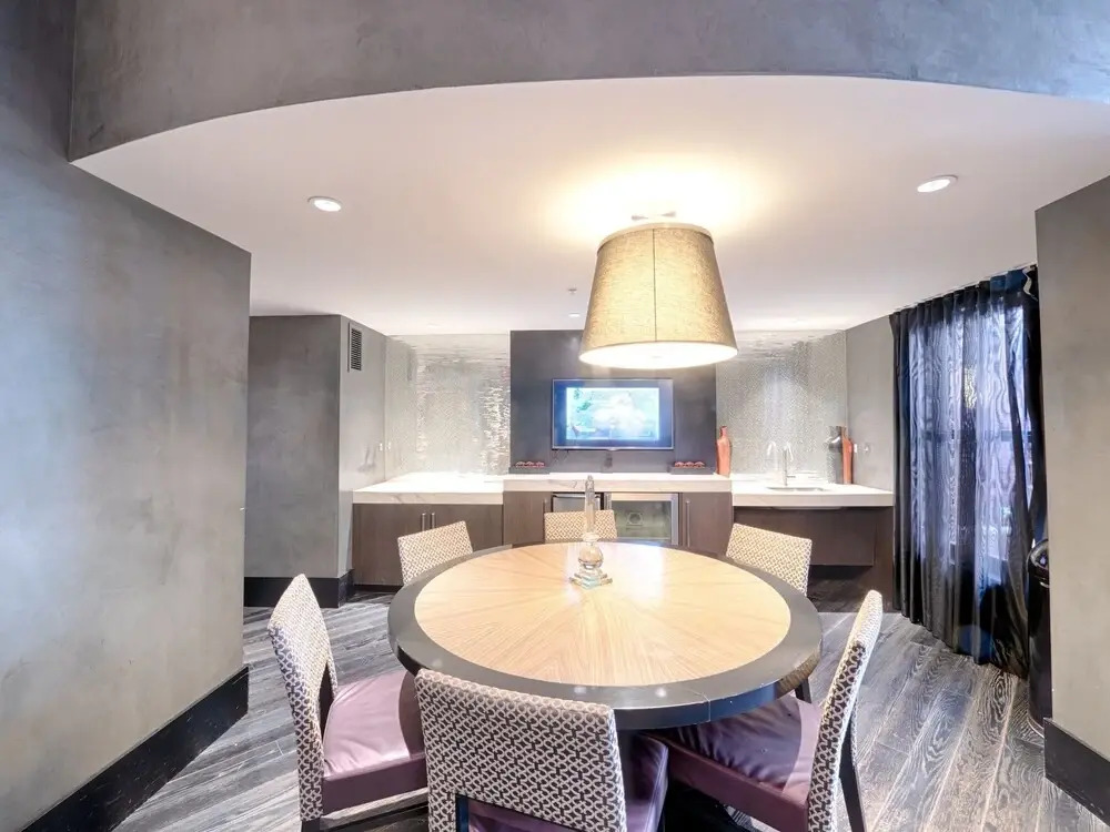 Global Luxury Suites At Thomas Circle - photo 15