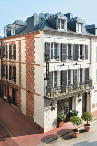 Hôtel Saint James in Trouville-Sur-Mer, France