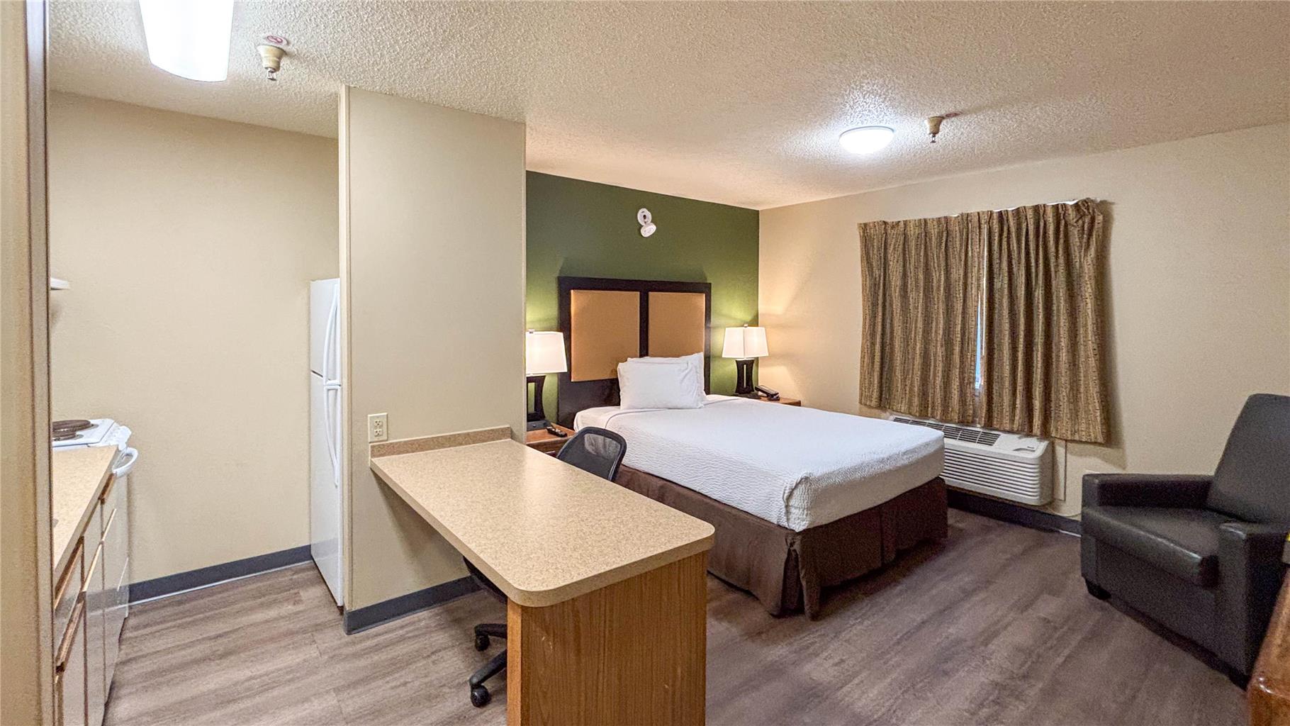 Studio 6 Suites Greenville SC Haywood Mall - photo 16