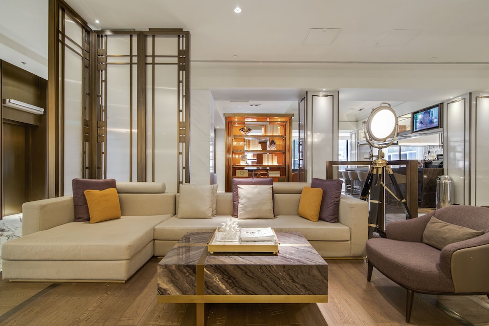 Sheraton Universal Hotel - photo 11