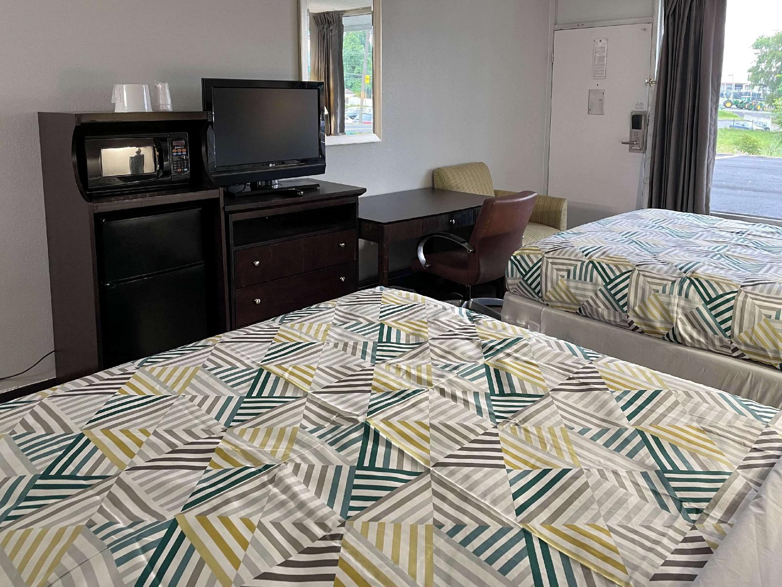 Studio 6 Suites Wytheville VA - photo 9