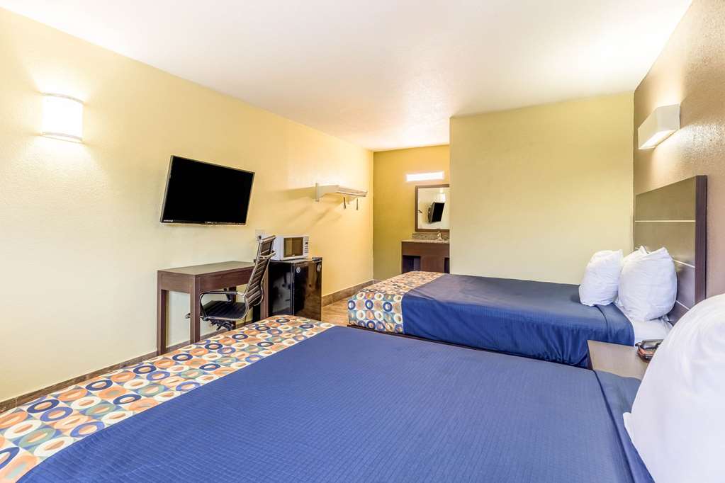 Rodeway Inn Fairgrounds Casino - photo 13