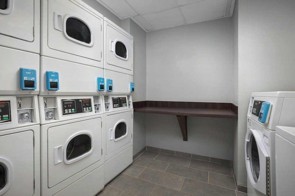 TownePlace Suites Marriott El Centro - photo 38