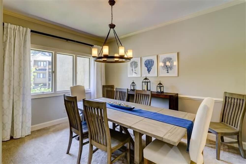 1099 Harbour South Club at The Sea Pines Resort - photo 15