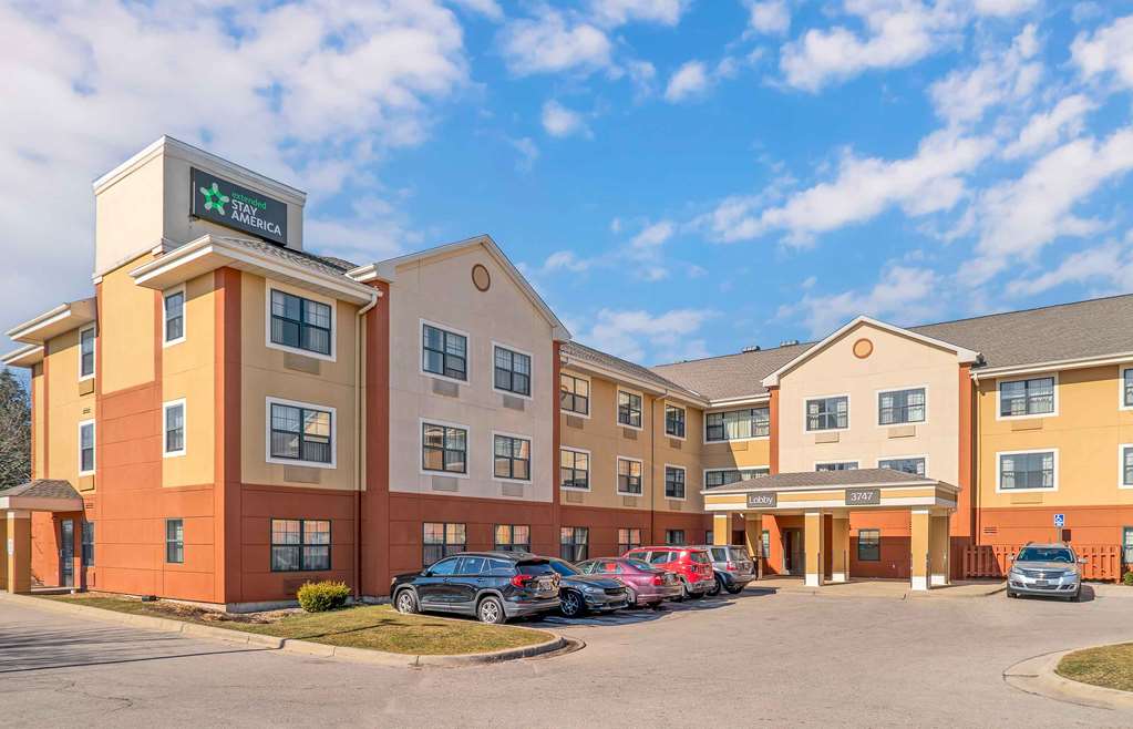 Extended Stay America Select Suites Grand Rapids Kentwood — hotel in Grand Rapids