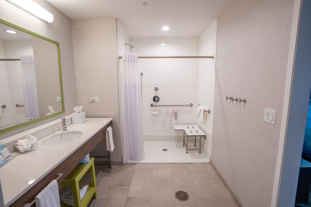 Hampton Inn by Hilton Huntley Chicago - photo 21