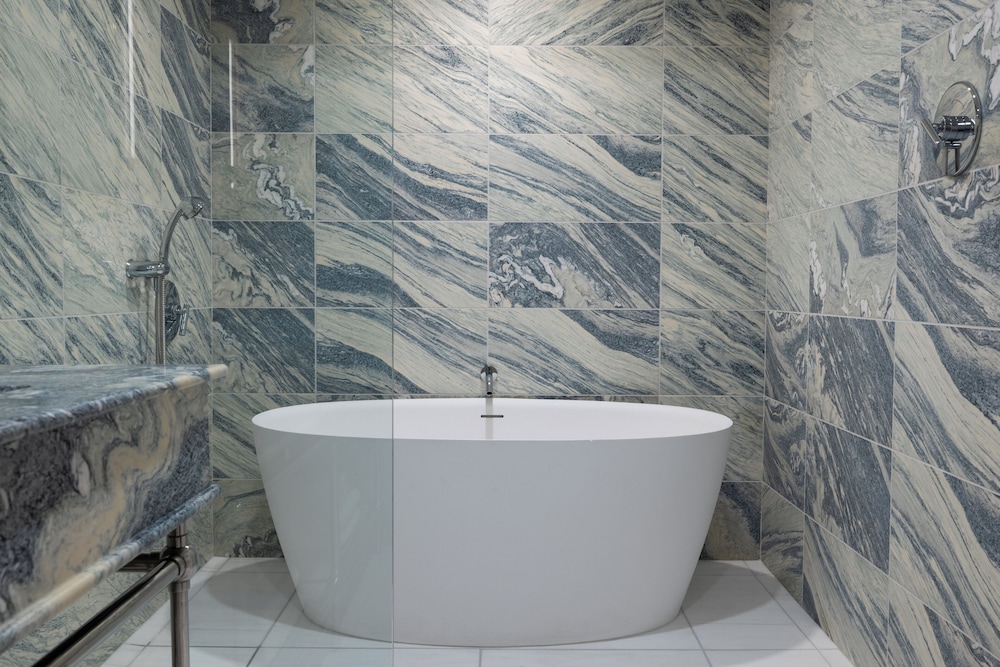 Kimpton Claret Hotel by IHG - photo 48