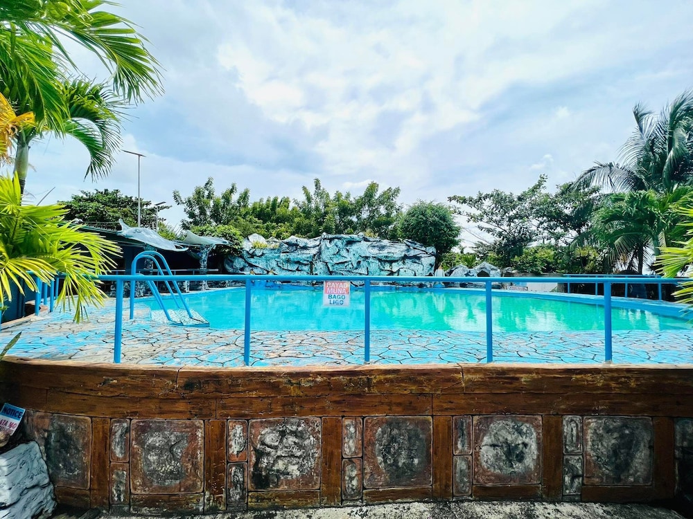 Precia Villavert Beach Resort in San Jose, Philippines