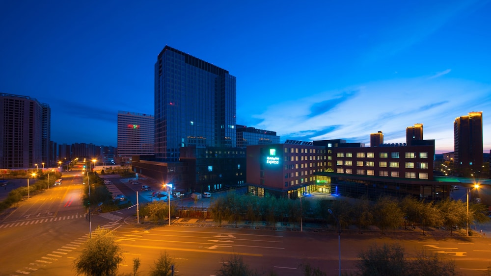 Holiday Inn Express Ordos Dongshen by IHG in Ordos, People's Republic of China