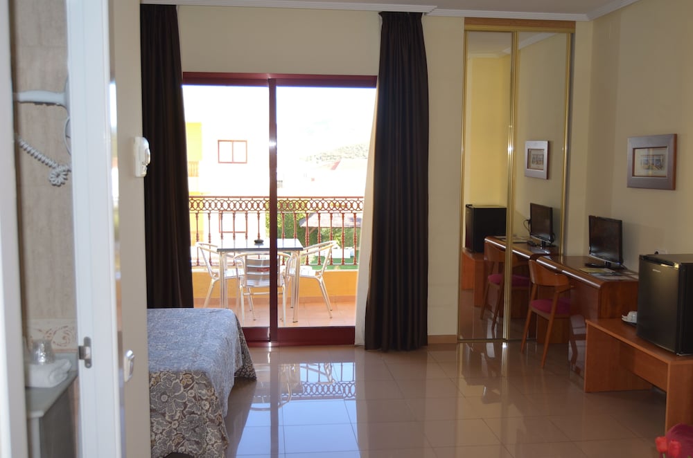 Hotel Playa Sol in Mazarron, Spain