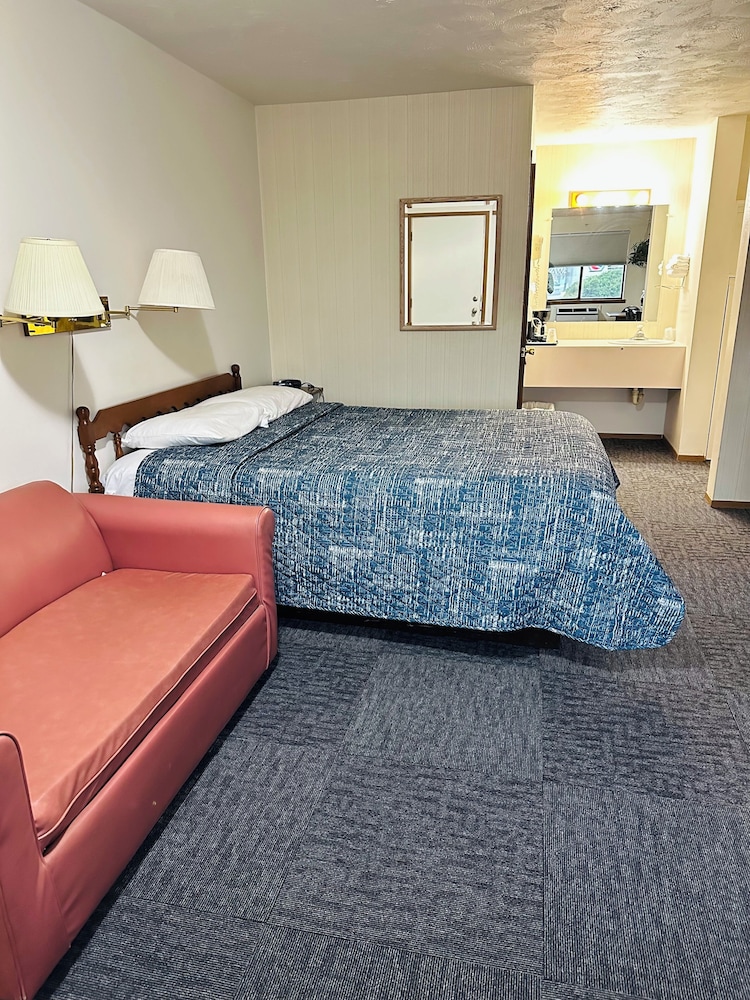 The Davenport Motel - photo 28