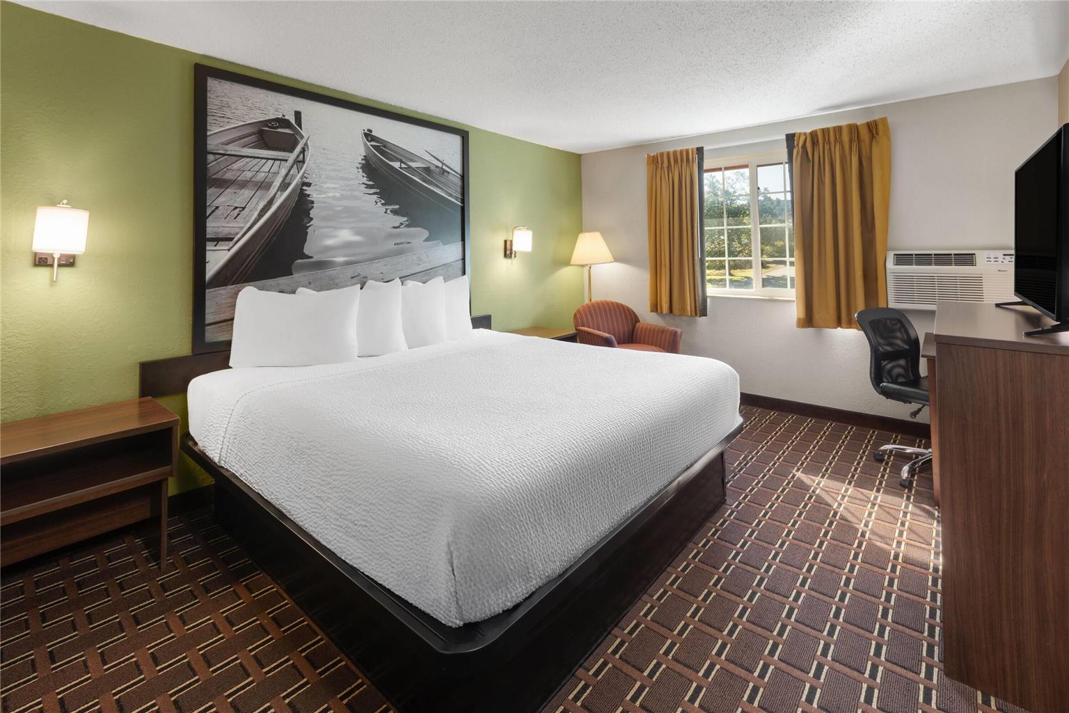 Super 8 by Wyndham Winona MN - photo 15