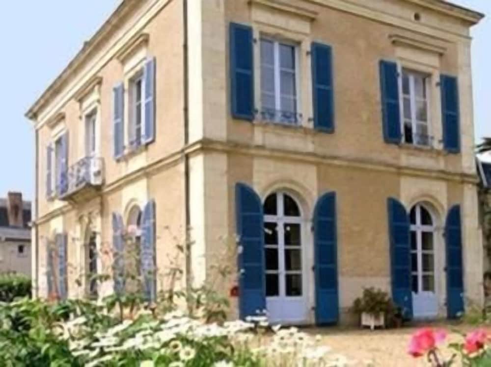 Logis Le Parc Hotel & Spa — hotel in Chateau-Gontier