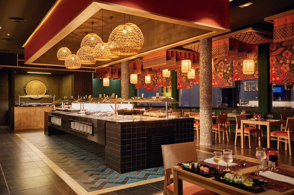 מזון ומשקאות