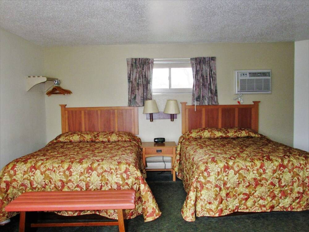 Euclid Motel - photo 8