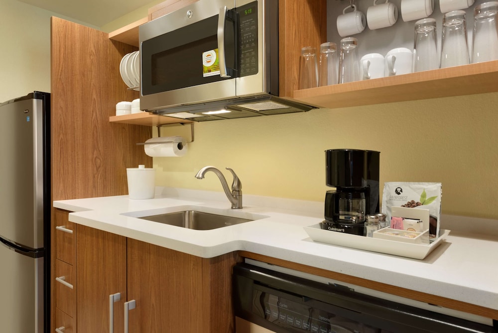Home2 Suites by Hilton Middleburg Heights Cleveland - photo 11