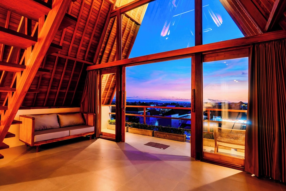 Campbar 4 - carbon neutral hotel in Canggu