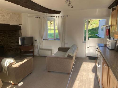 Courtyard Cottage Grade II listed Barnstaple — 4-Star Luxury Hotel in Barnstaple, United Kingdom