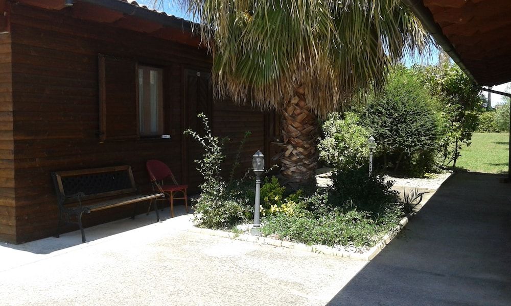 B And B Vecchio Casale 10870264 — San Salvo