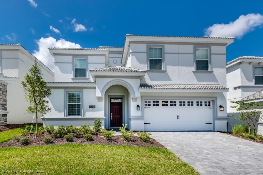 Large 8 Bed 5 Bath Home Champions Gate Golf Resort 8 Bedroom Villa by Redawning - photo 59