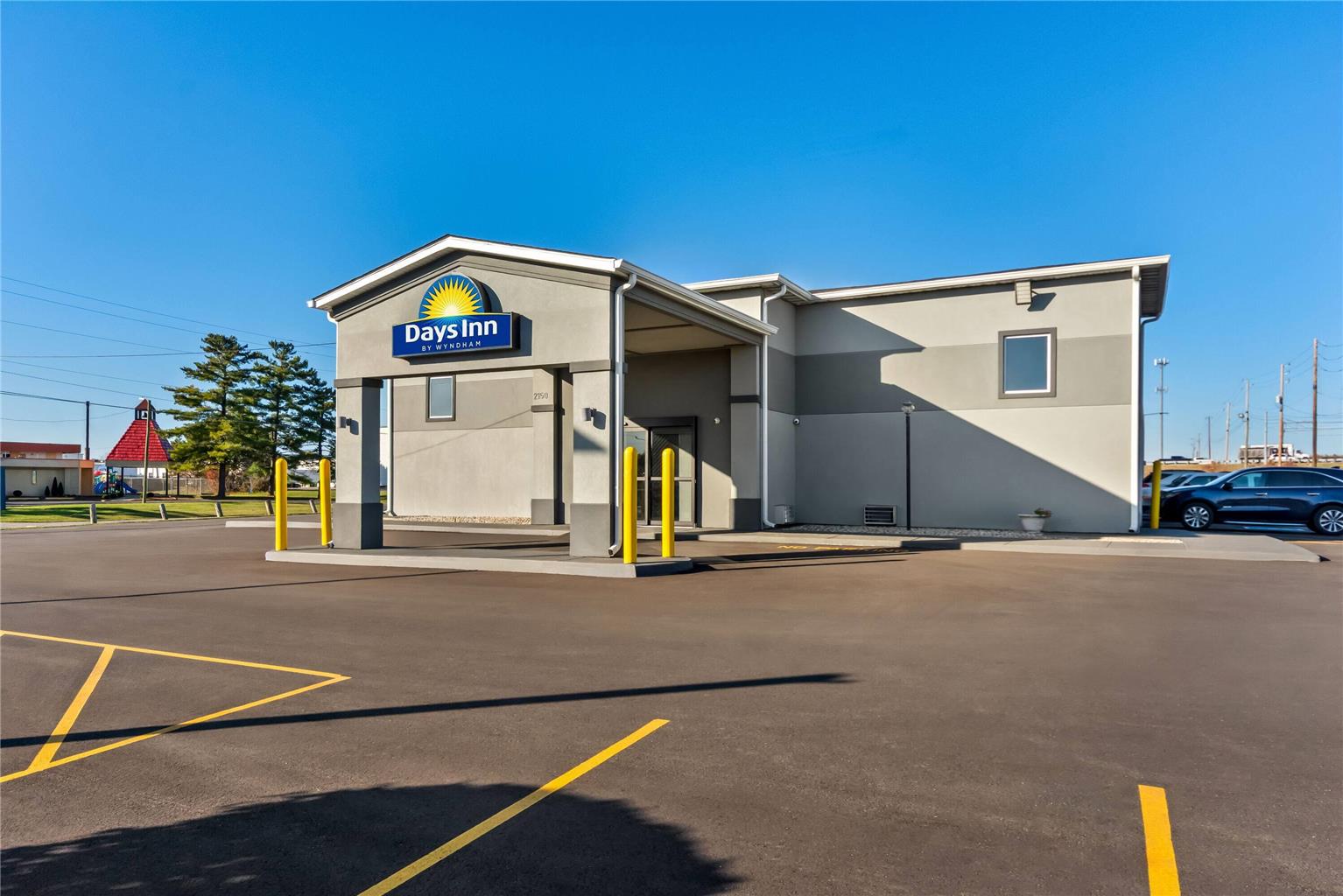 Days Inn by Wyndham Indianapolis East Post Road in Indianapolis, United States