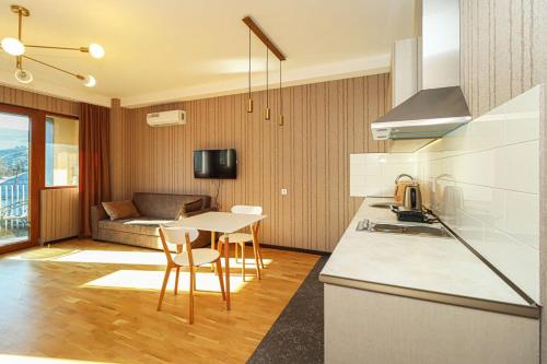 Stylish Apartment In Old Tbilisi By Wehost