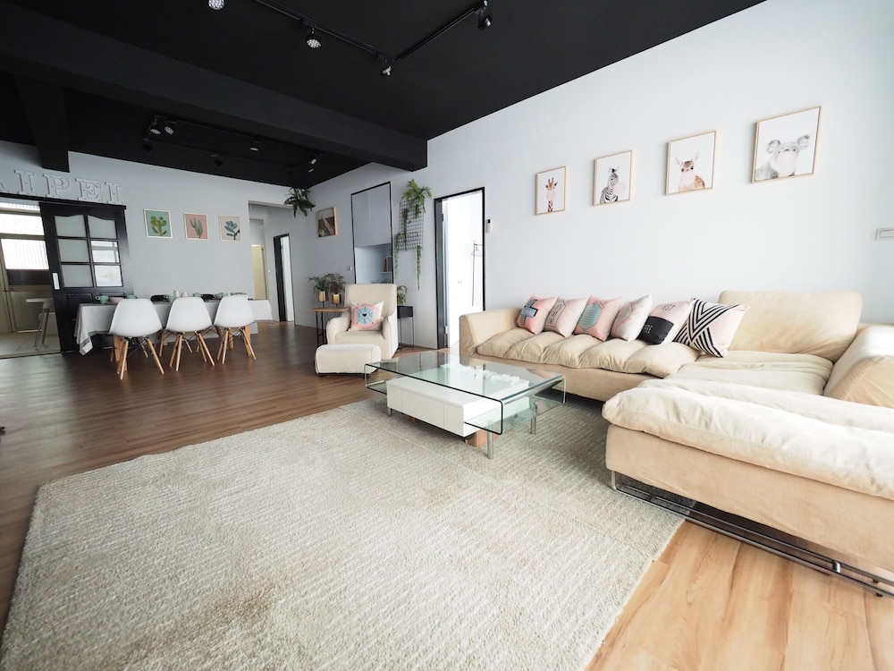 Fuxing second - carbon neutral hotel in Taipei