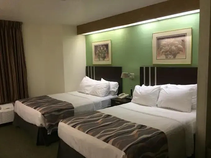Pleasant Stay Inn & Suites Brooklyn - photo 20