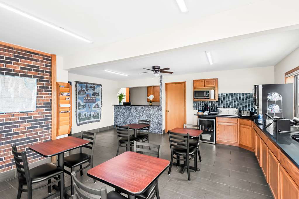 SureStay Hotel by Best Western Manchester - photo 8