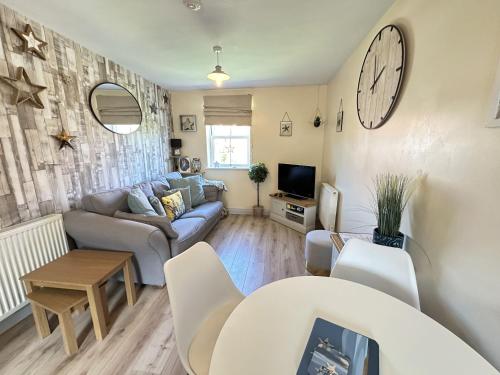Starfish Shack Part of the The Bay Filey Holiday Village with pool gym and direct beach access pub restaurant tennis and meadows walks