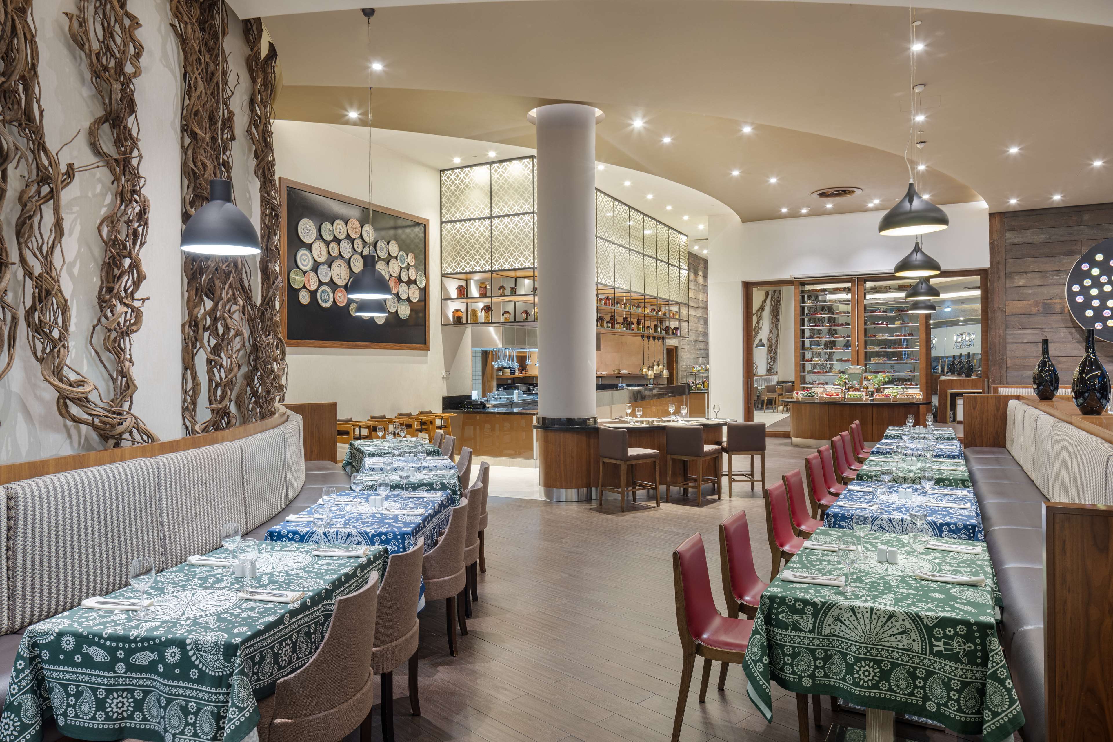 מזון ומשקאות