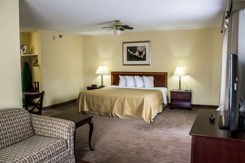 Quality Inn Fuquay Varina East - photo 15