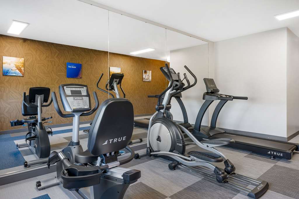 Comfort Inn Kendallville IN - photo 26