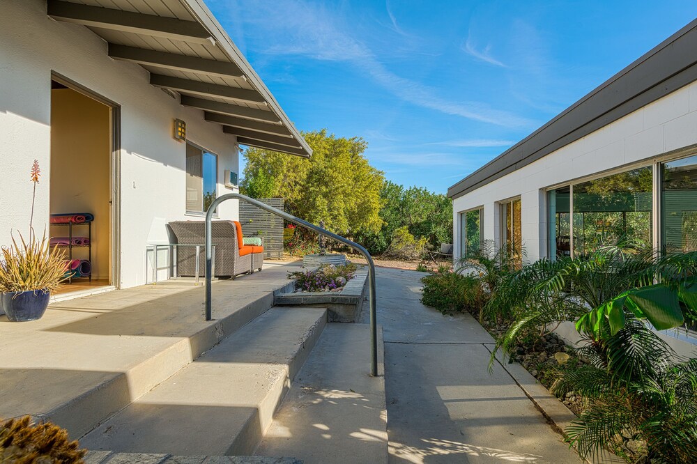 Nurturing Nest Mineral Hot Springs and Spa - photo 50