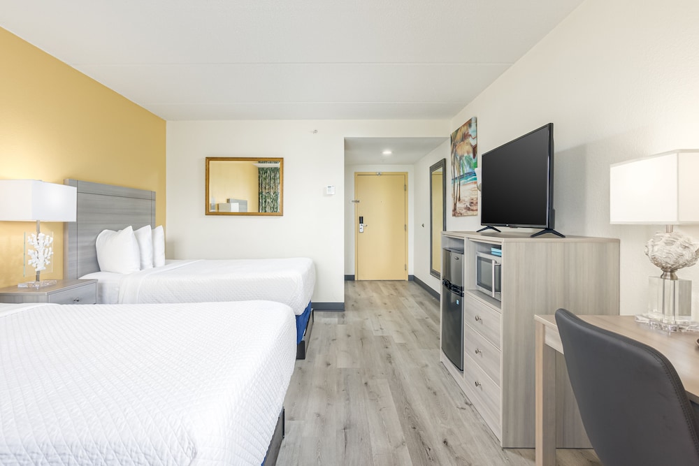 Hutchinson Island Hotel - photo 17