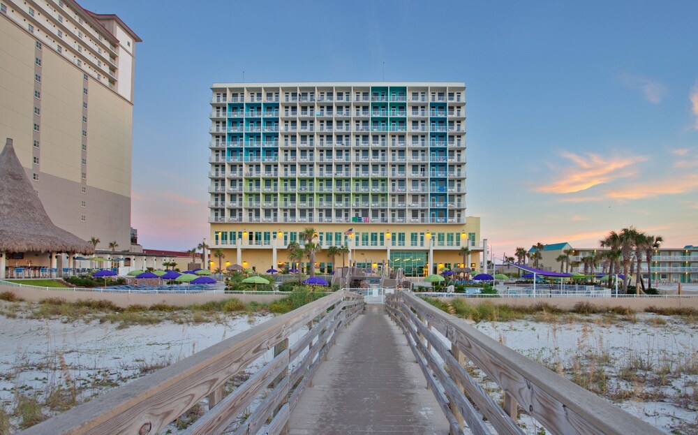 Holiday Inn Resort Pensacola Beach by IHG - photo 57