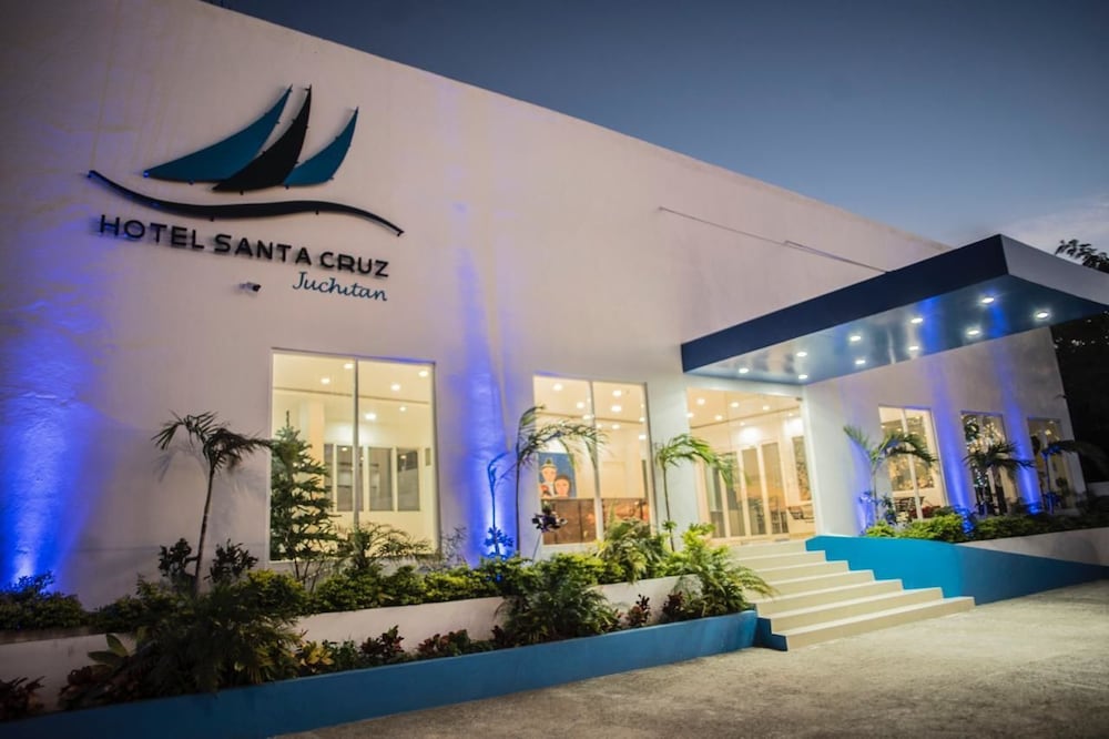 Hotel Santa Cruz Juchitan — hotel in Juchitan De Zaragoza