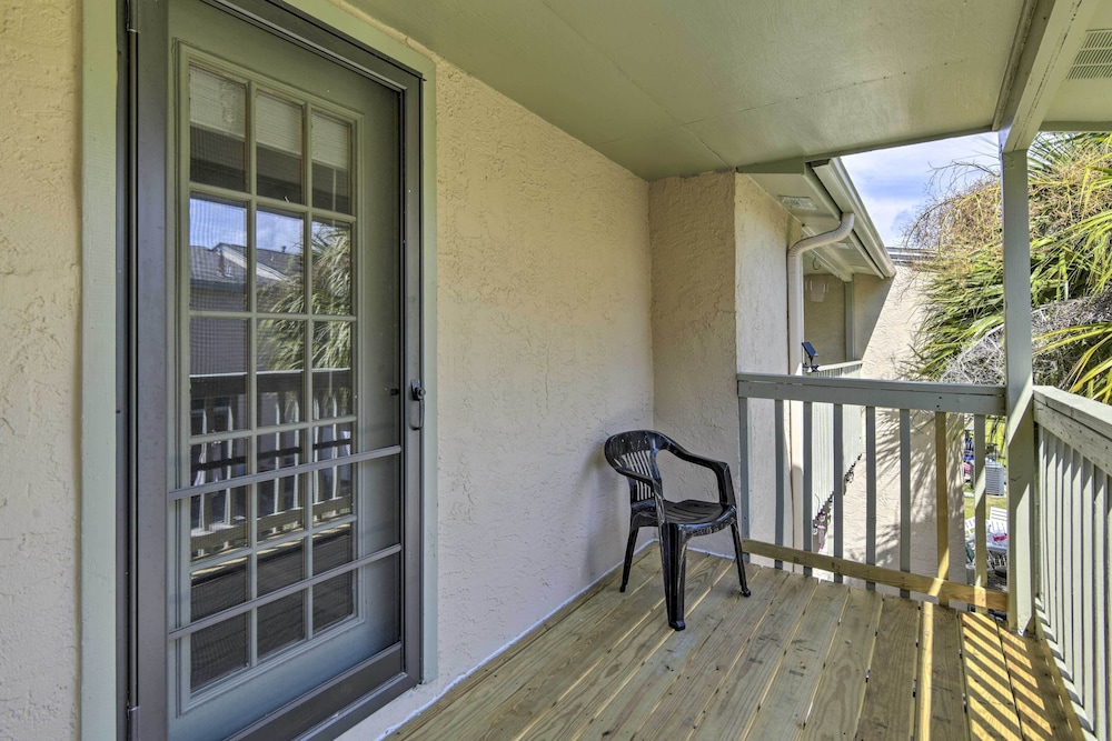 Updated PCB Resort Townhome Walk to Beach - photo 15