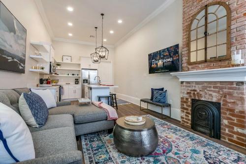 Hosteeva Houses 5 Min to Fr Quarter — 4-Star Luxury Hotel in New Orleans, United States