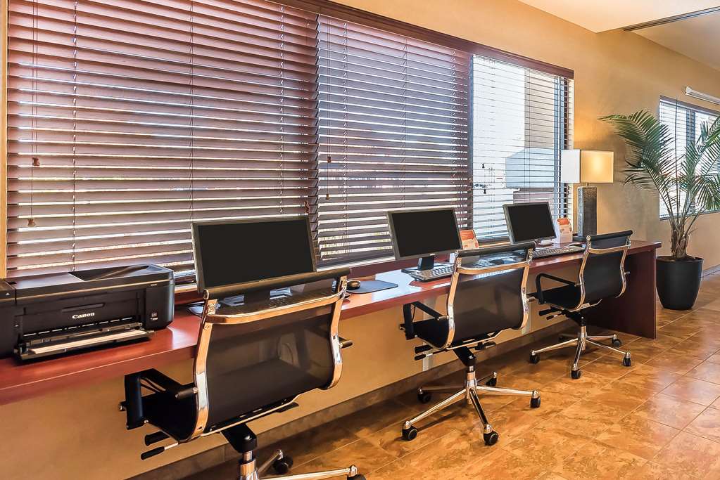 Comfort Suites Longmont - photo 26