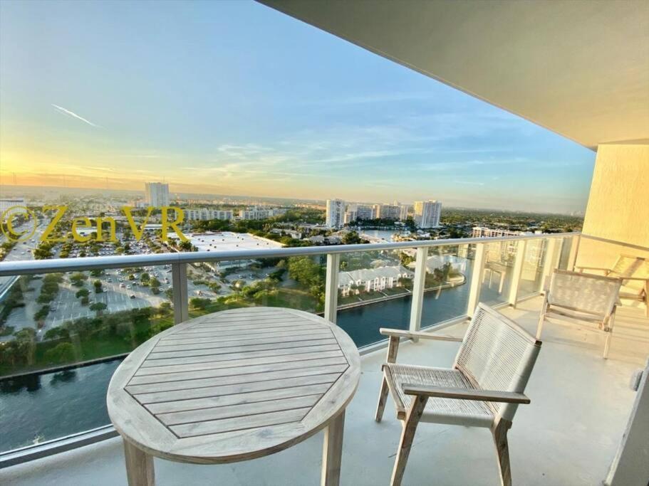 Zen Beach House Luxury 1 Bedroom Intracoastal Views — 4-Star Luxury Hotel in Hollywood, United States