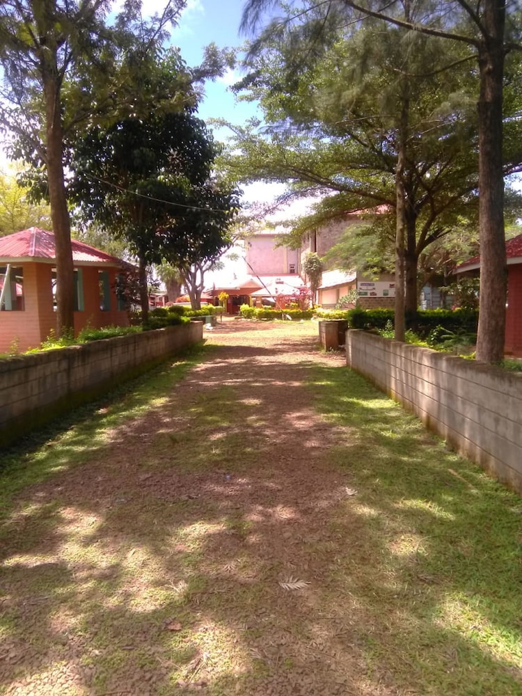 Mwisho Mwisho Tourist Hotel — hotel in Siaya
