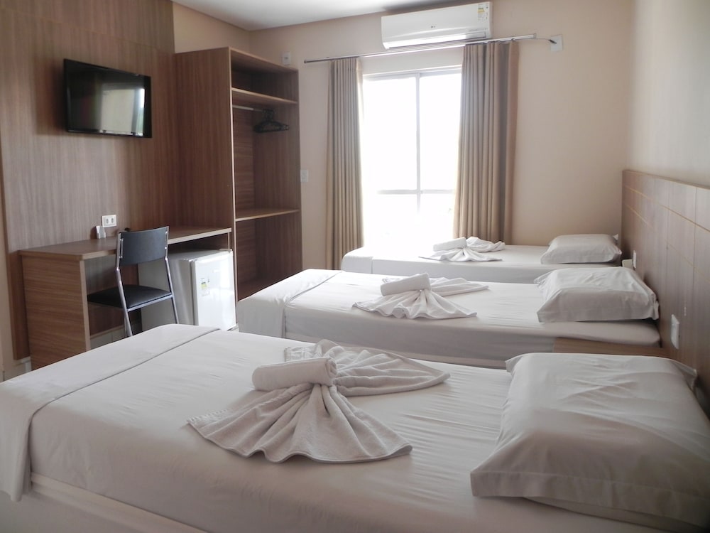 Planeta Hotel — Niquelandia — photo 5