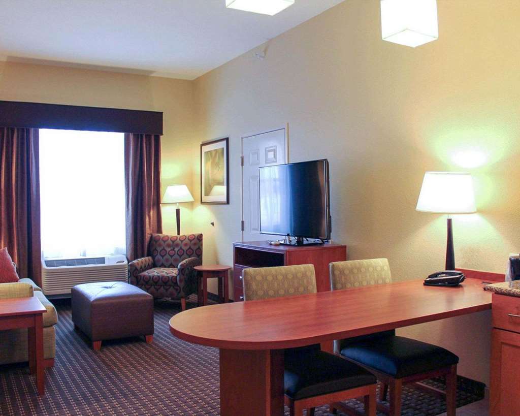 MainStay Suites Tioga - photo 20