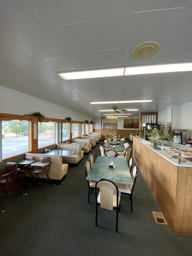 Oasis Botique Motel - photo 7