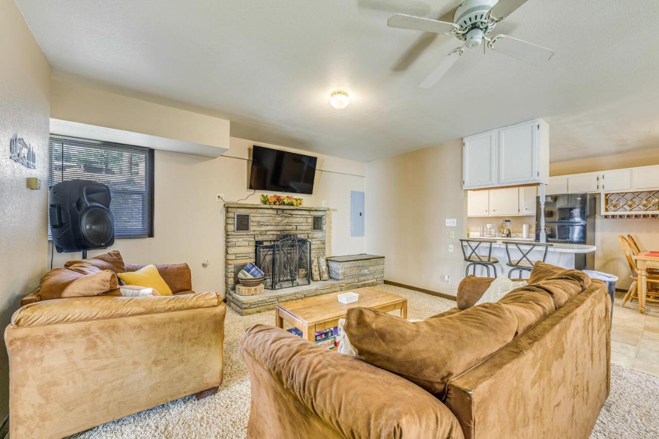 Ruidoso Retreat with Grill About 3 Mi To Grindstone Lake in Ruidoso, United States