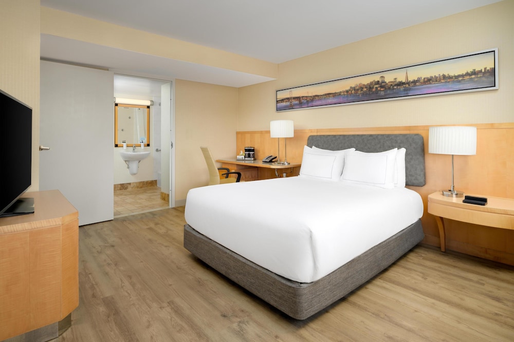 Hilton San Francisco Airport Bayfront - photo 26