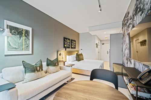The Rose 502 City Centre Aprt with Rooftop Pool FREE Daily Housekeeping