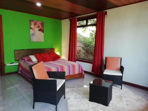 La Guayaba Monteverde — 4-Star Luxury Hotel in Puntarenas, Costa Rica